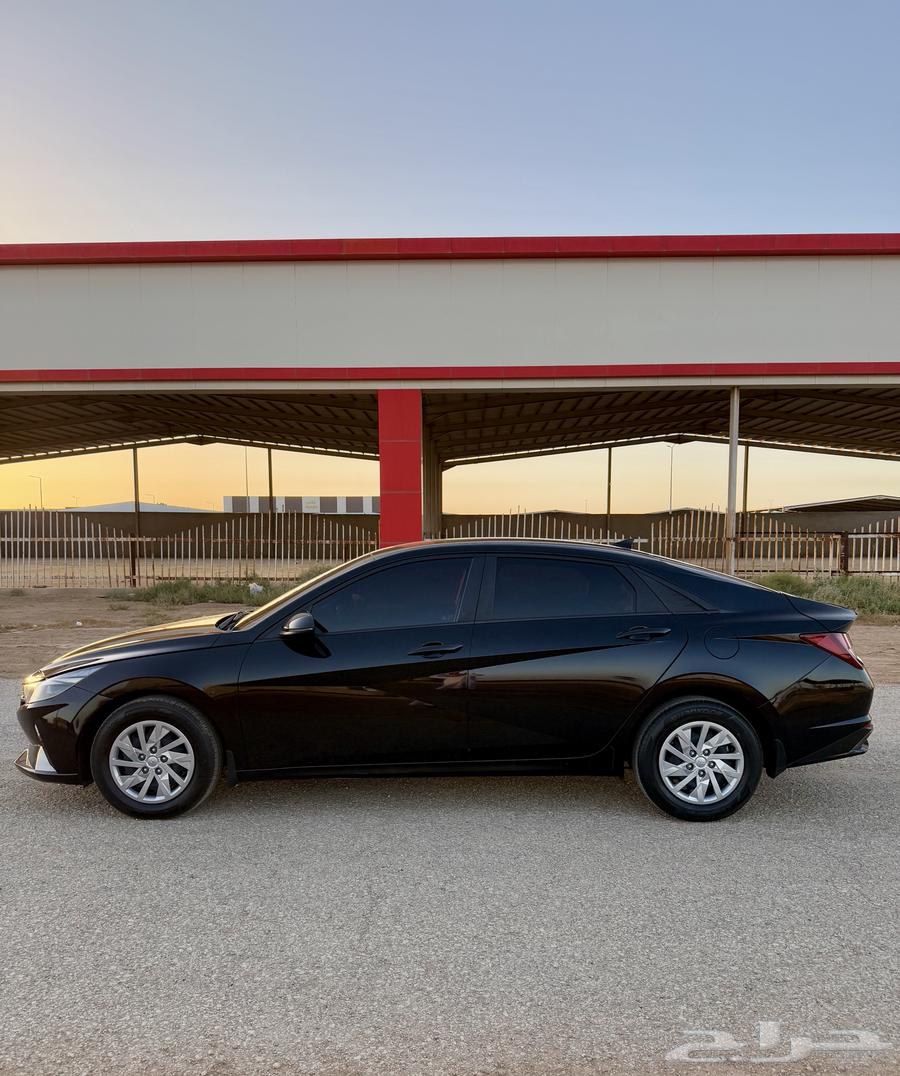 2021 Elantra Standard64377359840641110