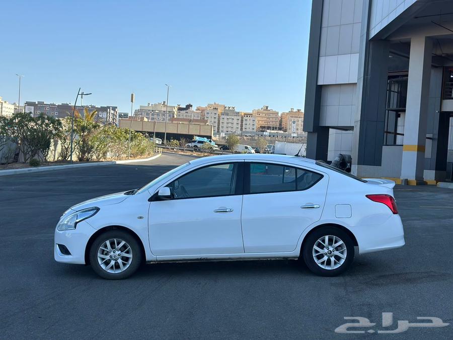 تم بحمد الله بيع السيارة64383511761921112