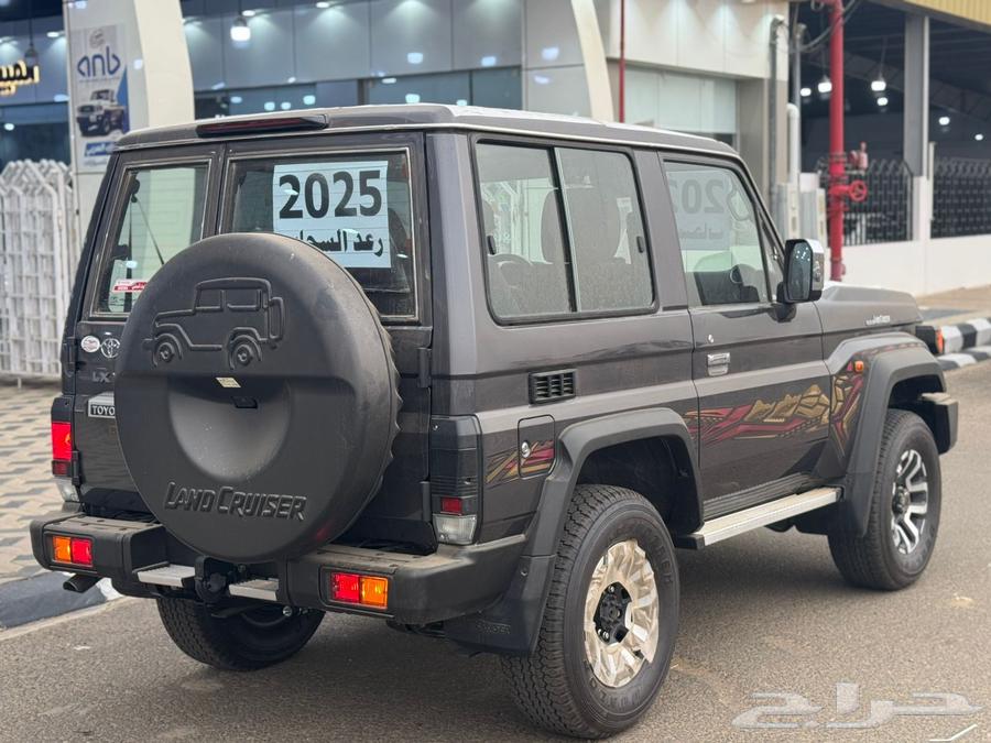 ربع 2025 سعودي بنزين فل كامل رمادي64378498703363111