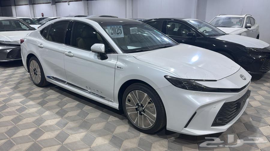 كامري 2025 LE هايبرد عبداللطيف جميل64383663977473111