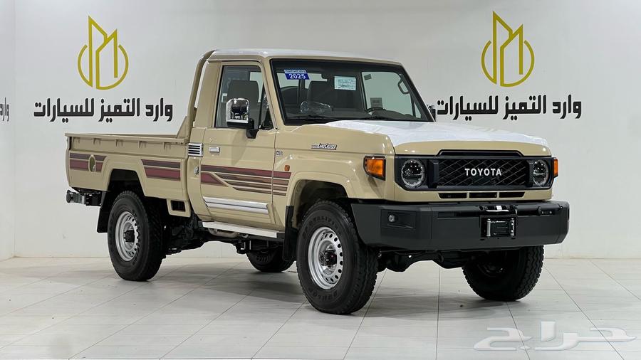 تويوتا شاص V6.2025فل كامل سلق بريمي بنزين تماتيك 40عام64380652668673110