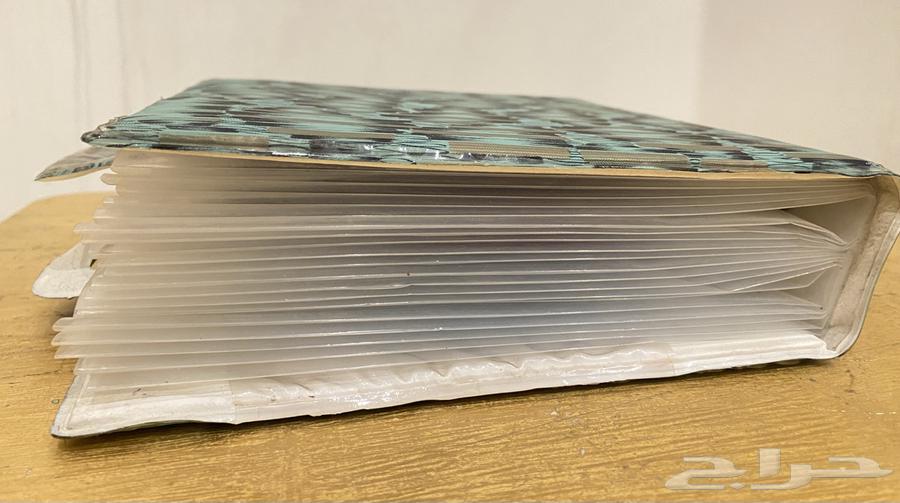 اسطوانات أغاني بلاستيك قديمة64169875276930111