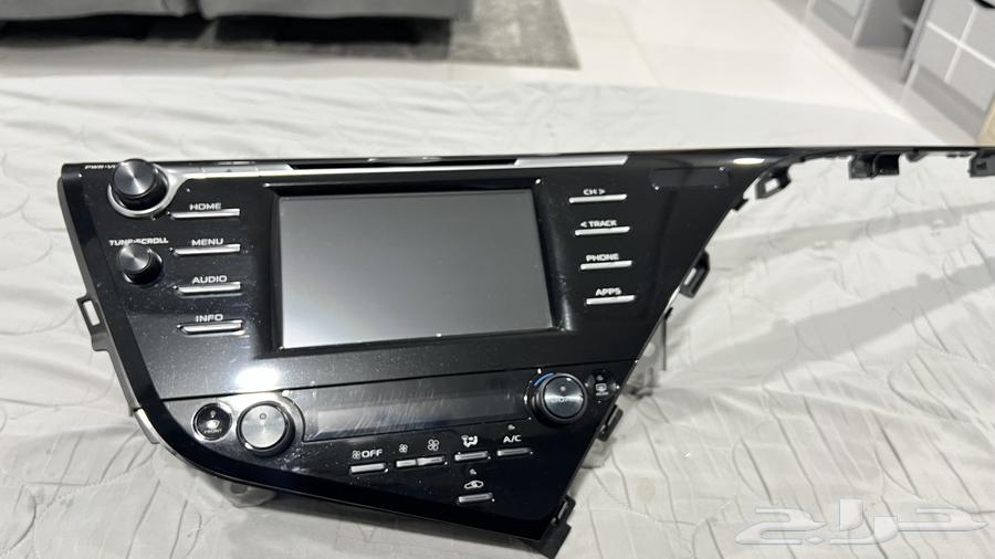 Camry 18-20 Screen64384994052355112