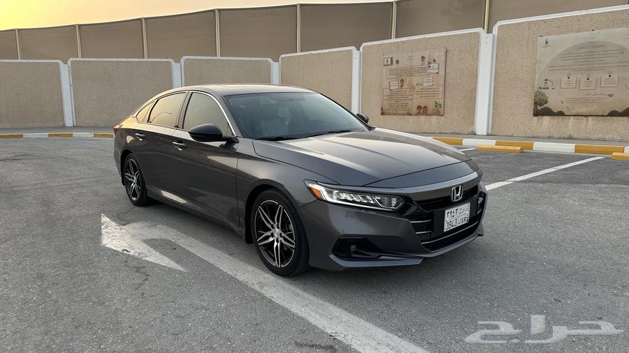 للبيع هوندا اكورد64384855607811111