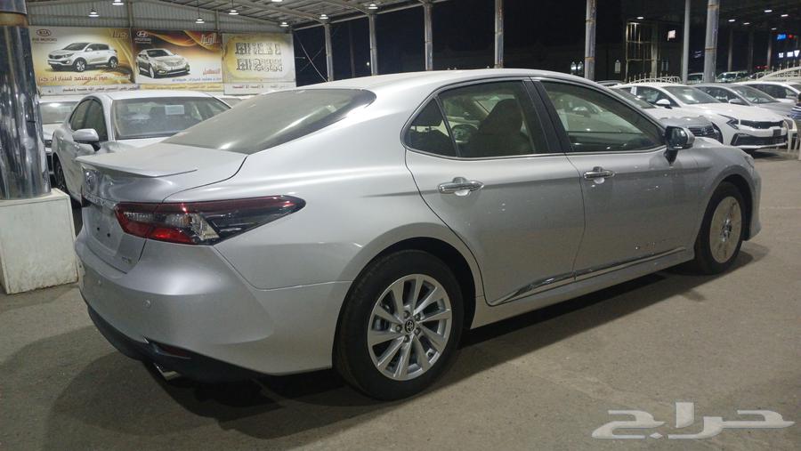 تويوتا كامري GLE فتحة 2024 جديده سعوودي64382721185025113