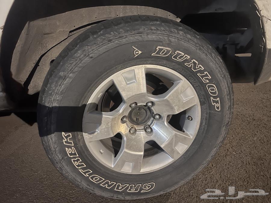 للبيع جنوط فتك 2005 وطالع مقاس 1764383898657666110