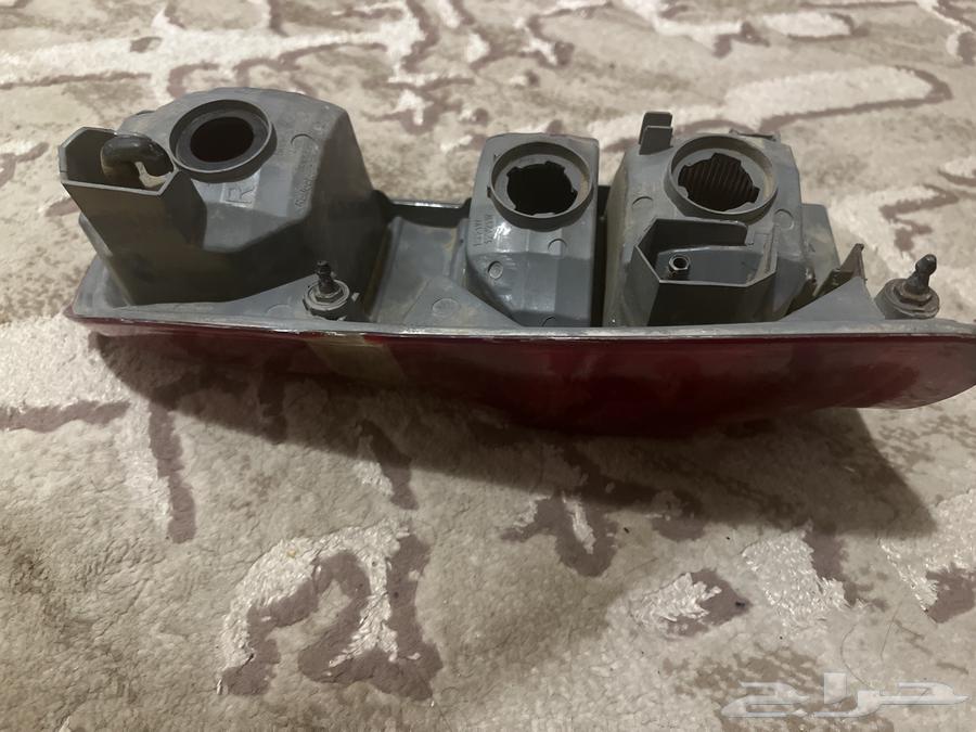 اسطب هايلوكس 2012 - 2015 يمين64382473533057111