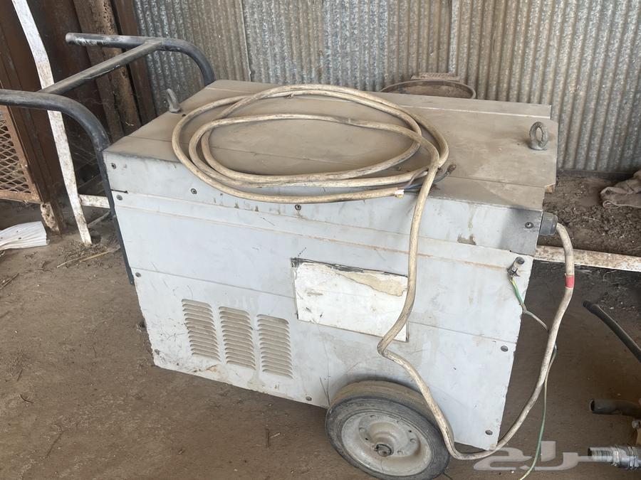 مكينة لحام ايطالي 550 امير فارمر اكتروني للبيع64377255568514110