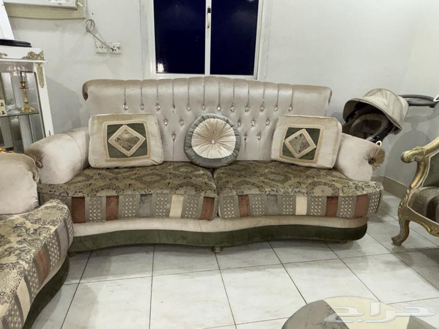 كنب للبيع بحاله جيده64149091198849111