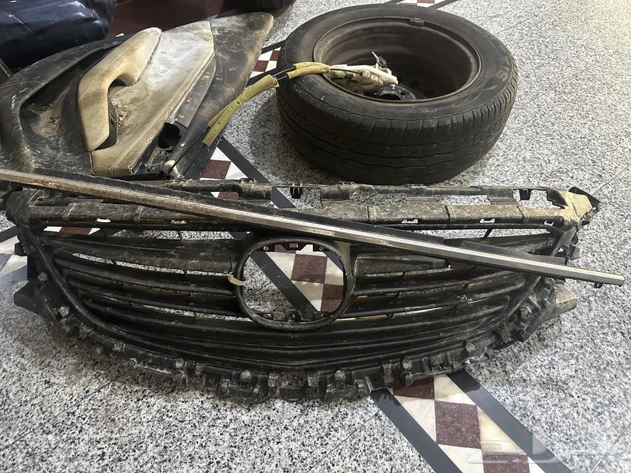 قطع غيار مازدا للبيع64379050119810111