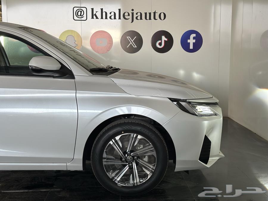 تويوتا يارس واي اكس 202664376826005506114