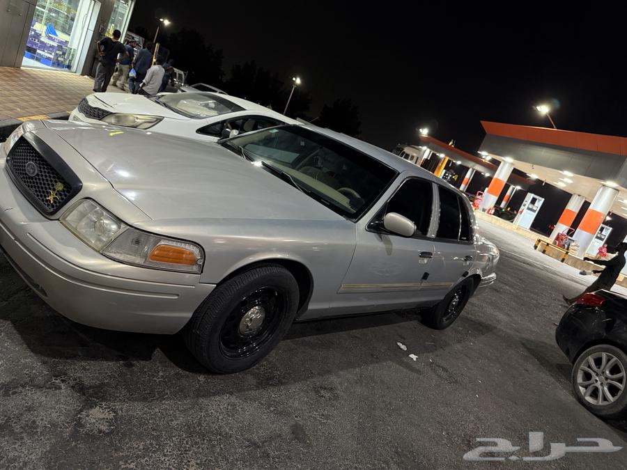 للبيع فورد جنوط بوليسي مع اكواب64381767624961110