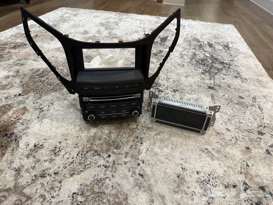 Azera screen with recorder64373403246082110