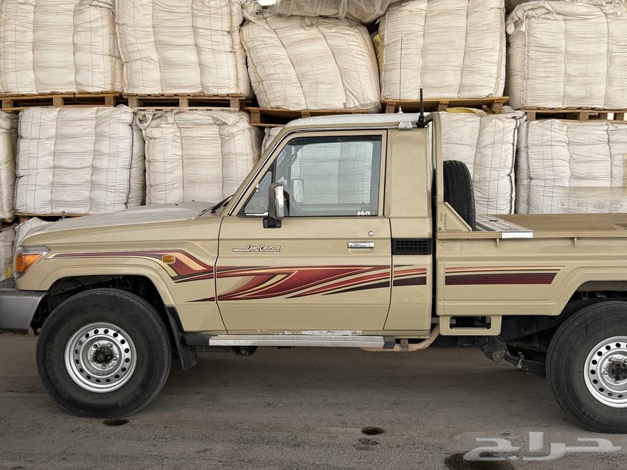 اربع جنوط هلل شاص وكالة اصلي شرط64377900090242114