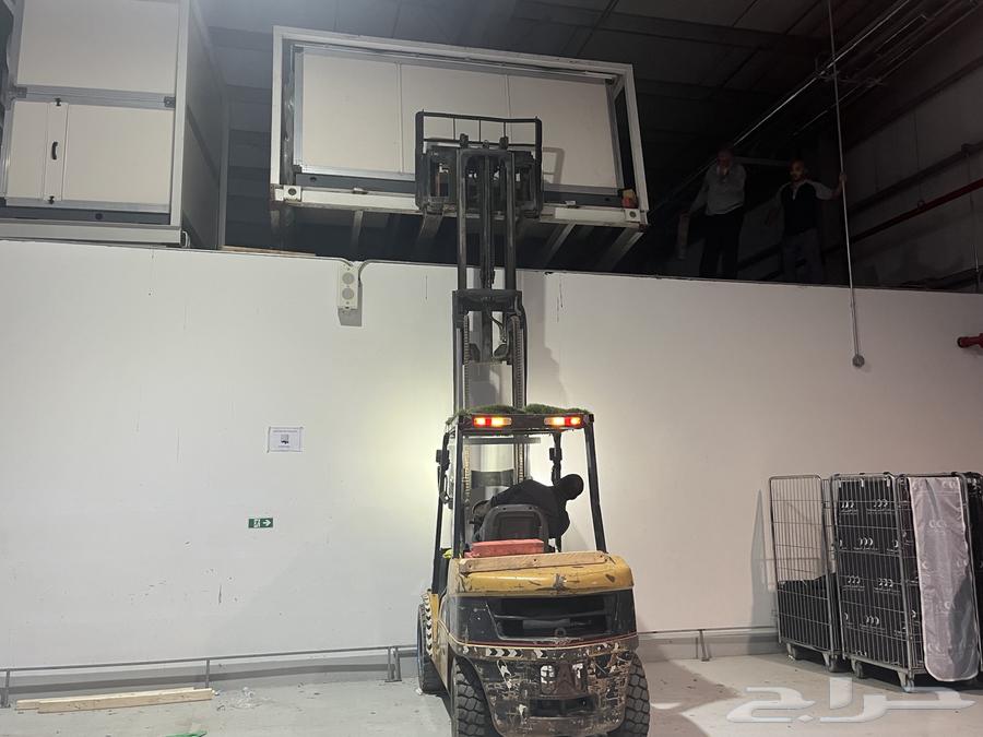 رافعه شوكيه سكين فور كليفت ايجار في جده64383511755137111