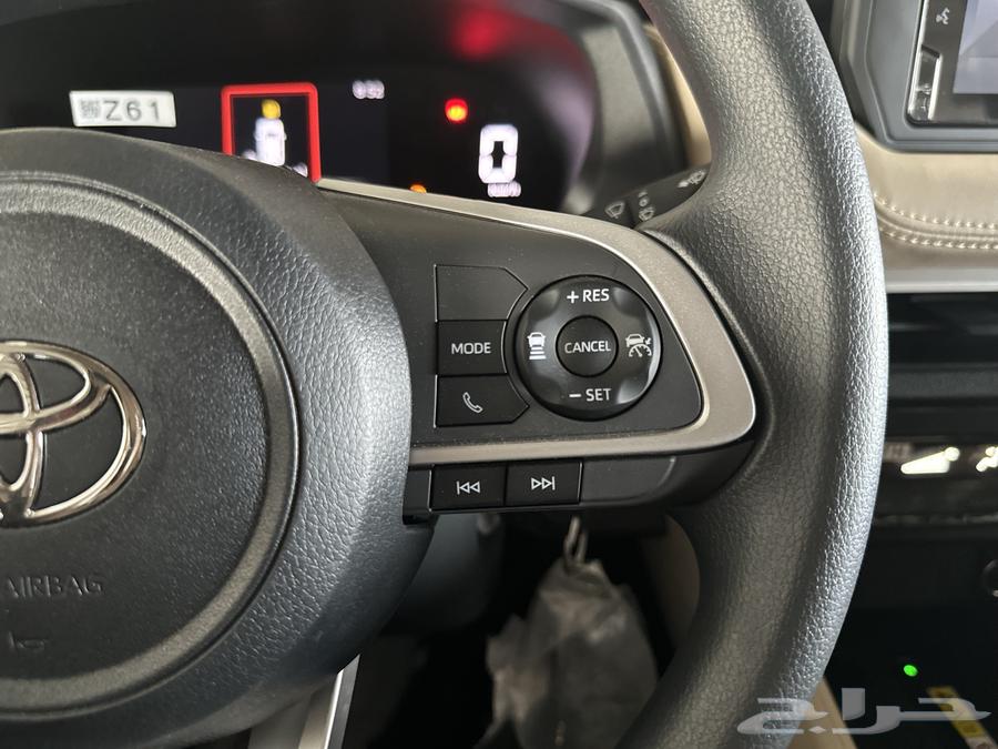 تويوتا يارس واي بلس 202664380259615362114