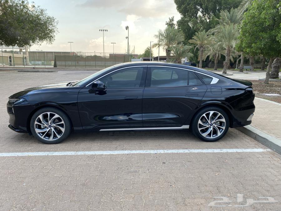 2023 فورد توروس تيتانيوم فل كامل64382251943681111