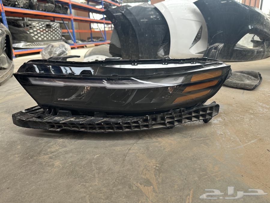 شمعة هوندا اكورد 2024 يسار اصلي64375363387522111