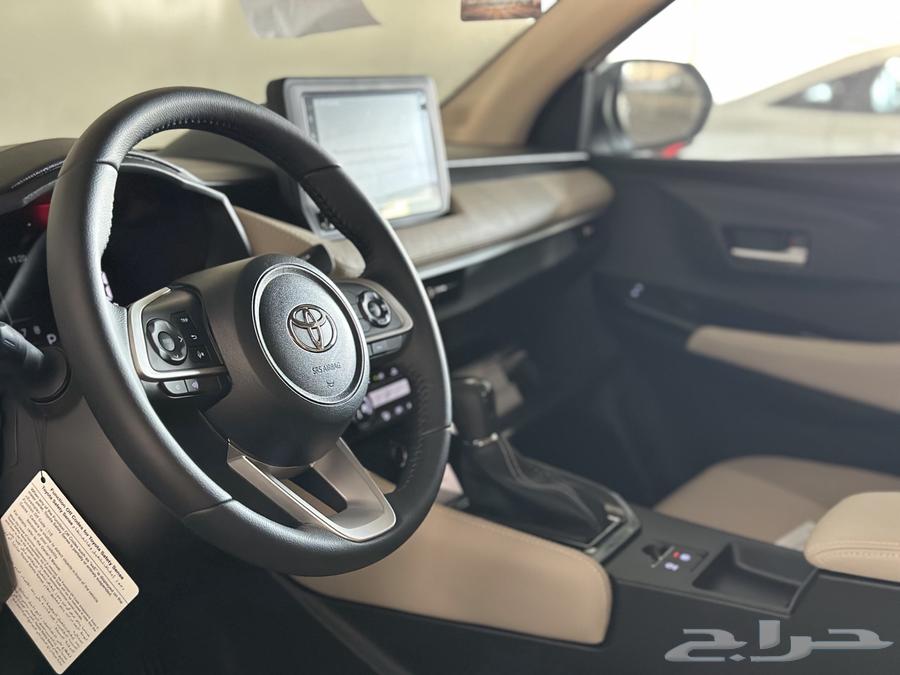 تويوتا يارس واي اكس 202664376826005506113