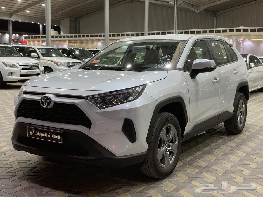 تويوتا راف فور LE بنزين دفع رباعي 202564376674825731111