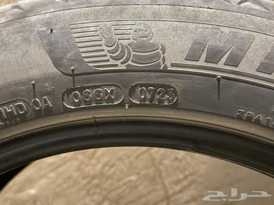 Michelin Tires64385216335874113