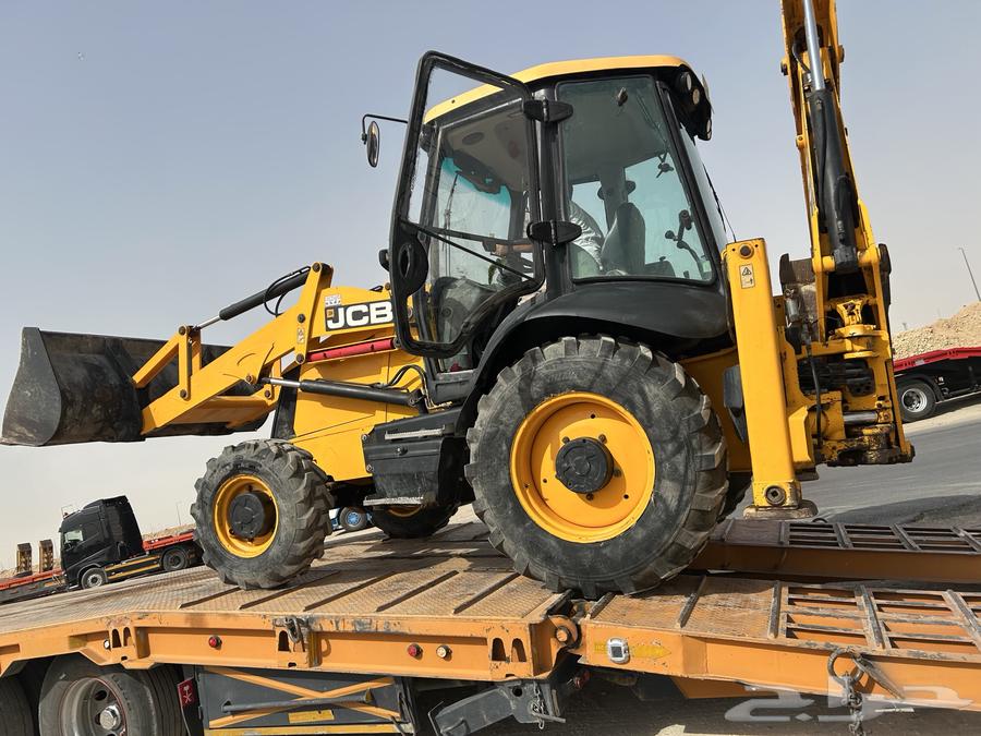 JCB64384772536835110