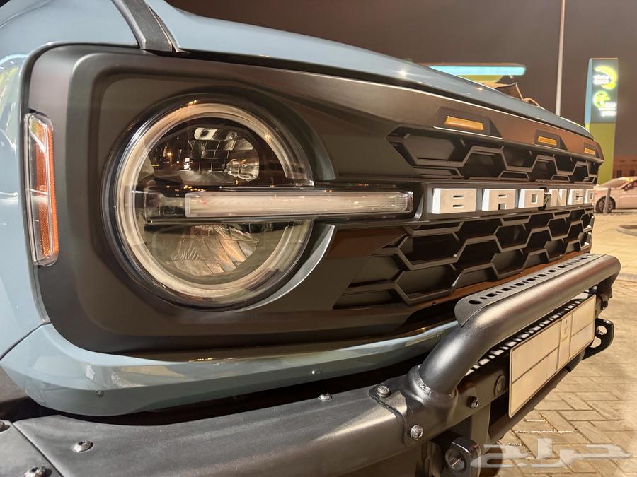 شبك برونكو اسود مطفي64366673378563111