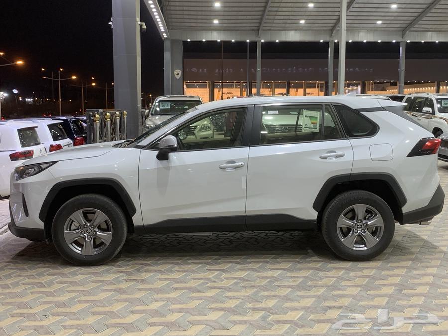 تويوتا راف فور LE بنزين دفع رباعي 202564376674825731114