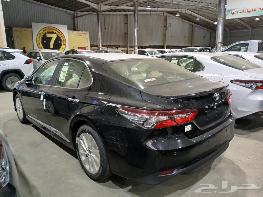 تويوتا كامري GLE فتحة 2024 جديده سعوودي64382721185025111