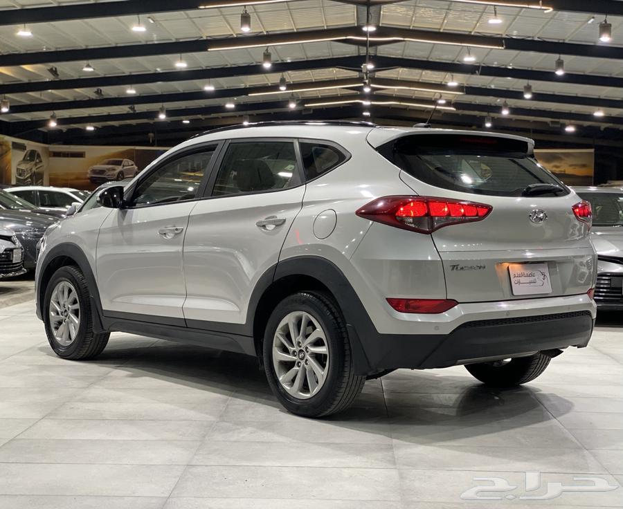 هيونداي توسان نص فل مكينه 2000 سي 201864378425992707112