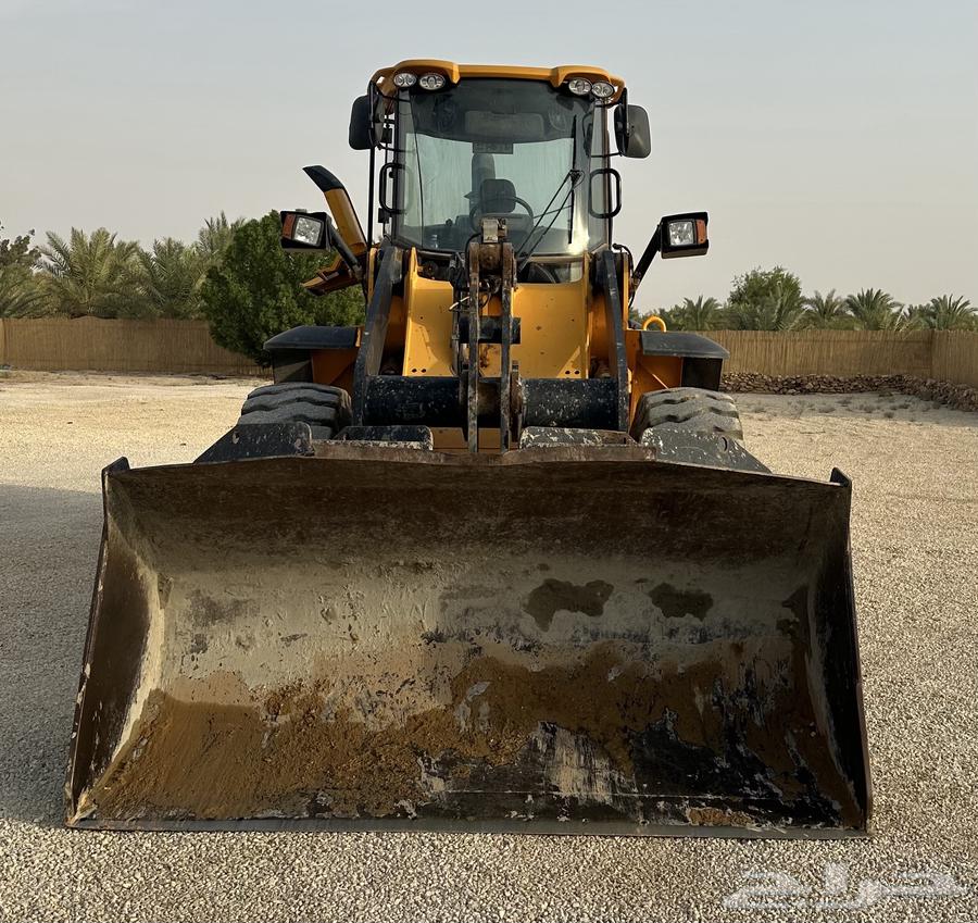 شيول Jcb موديل 2011 نظيف64384534857474110
