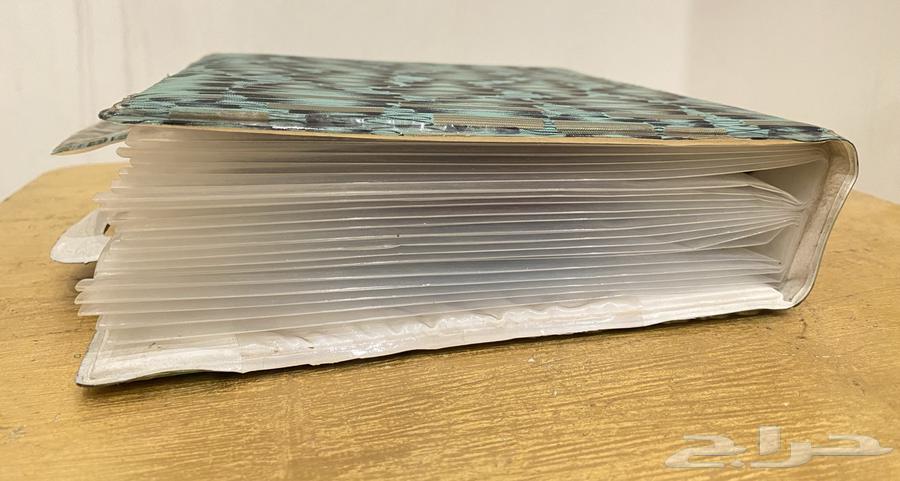 اسطوانات أغاني بلاستيك قديمة64169875276930112