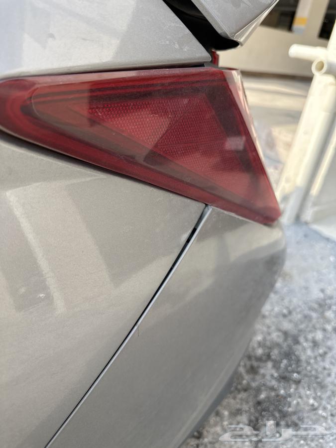 Nour64374053572098112