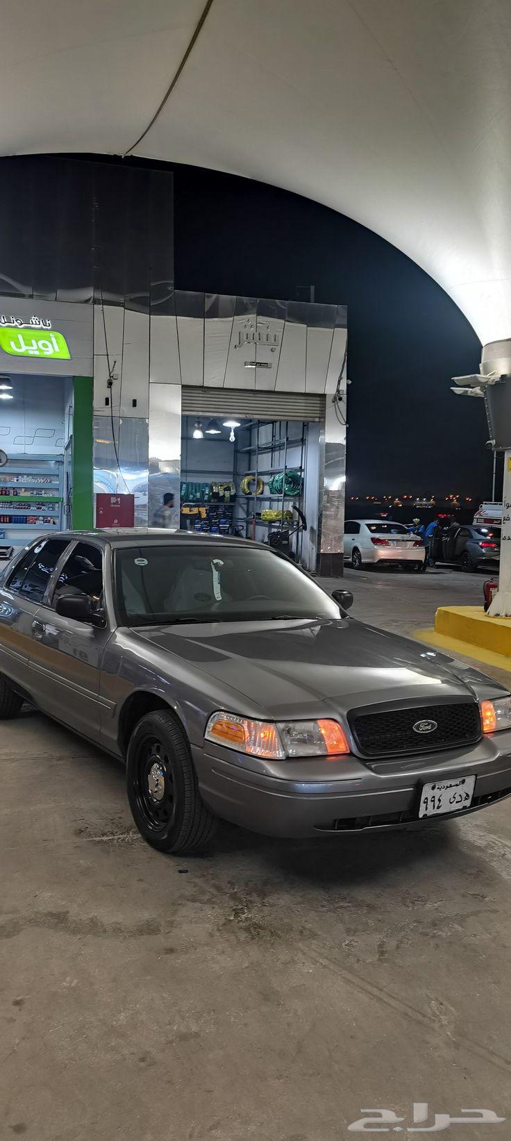 فورد فكتوريا ممشى 200 شبه مخزن64378353425538110