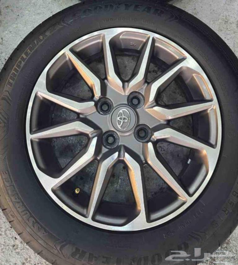 Yaris rims full replacement required from half full to full64373905789698111