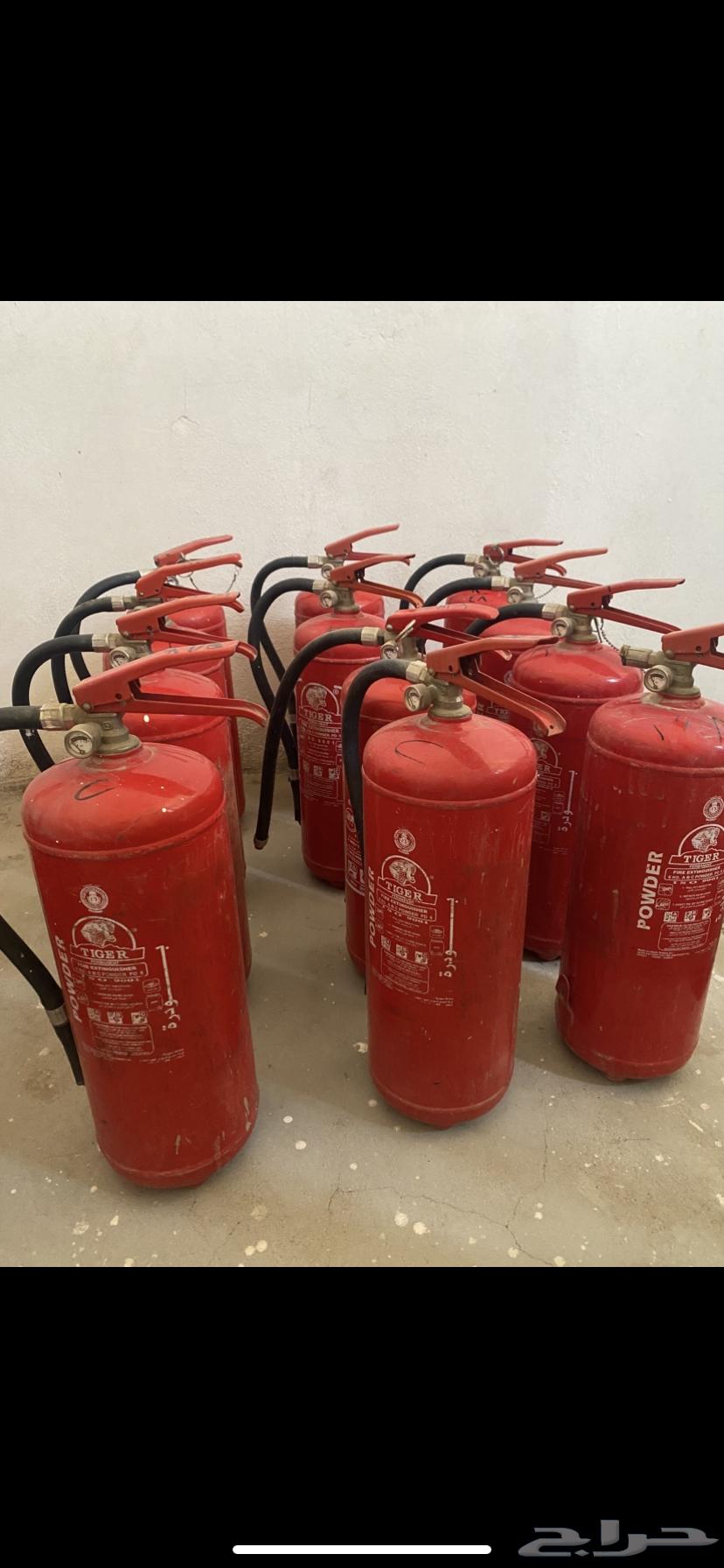 Fire extinguishers64379267955714110