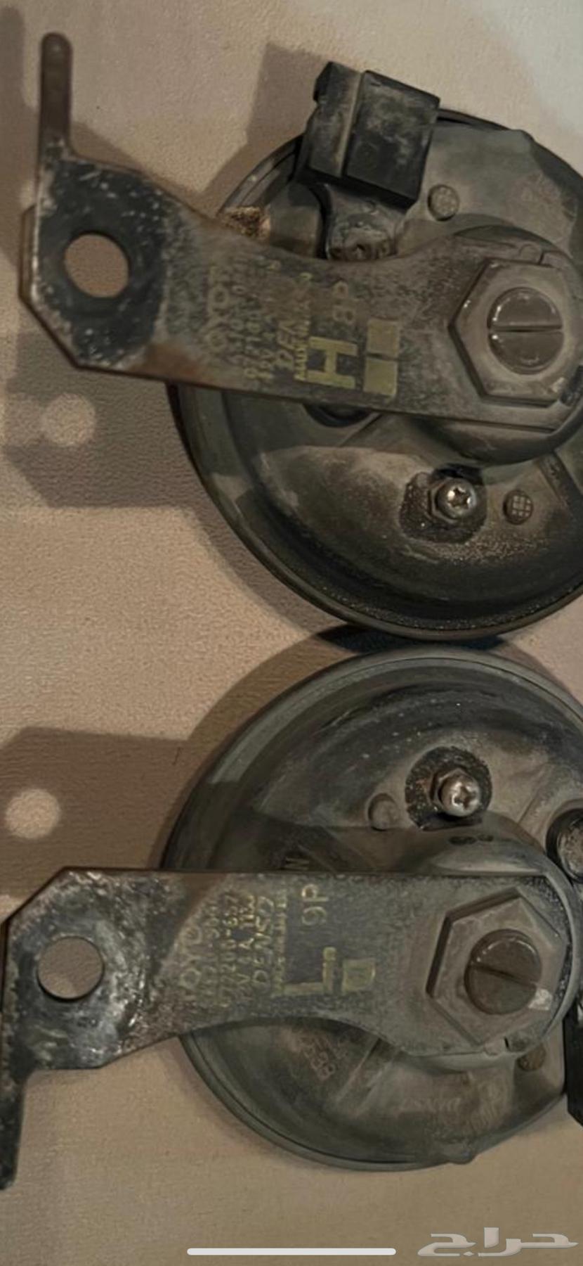 بوري لكزس ختم اصفر اصلي64382003539586110