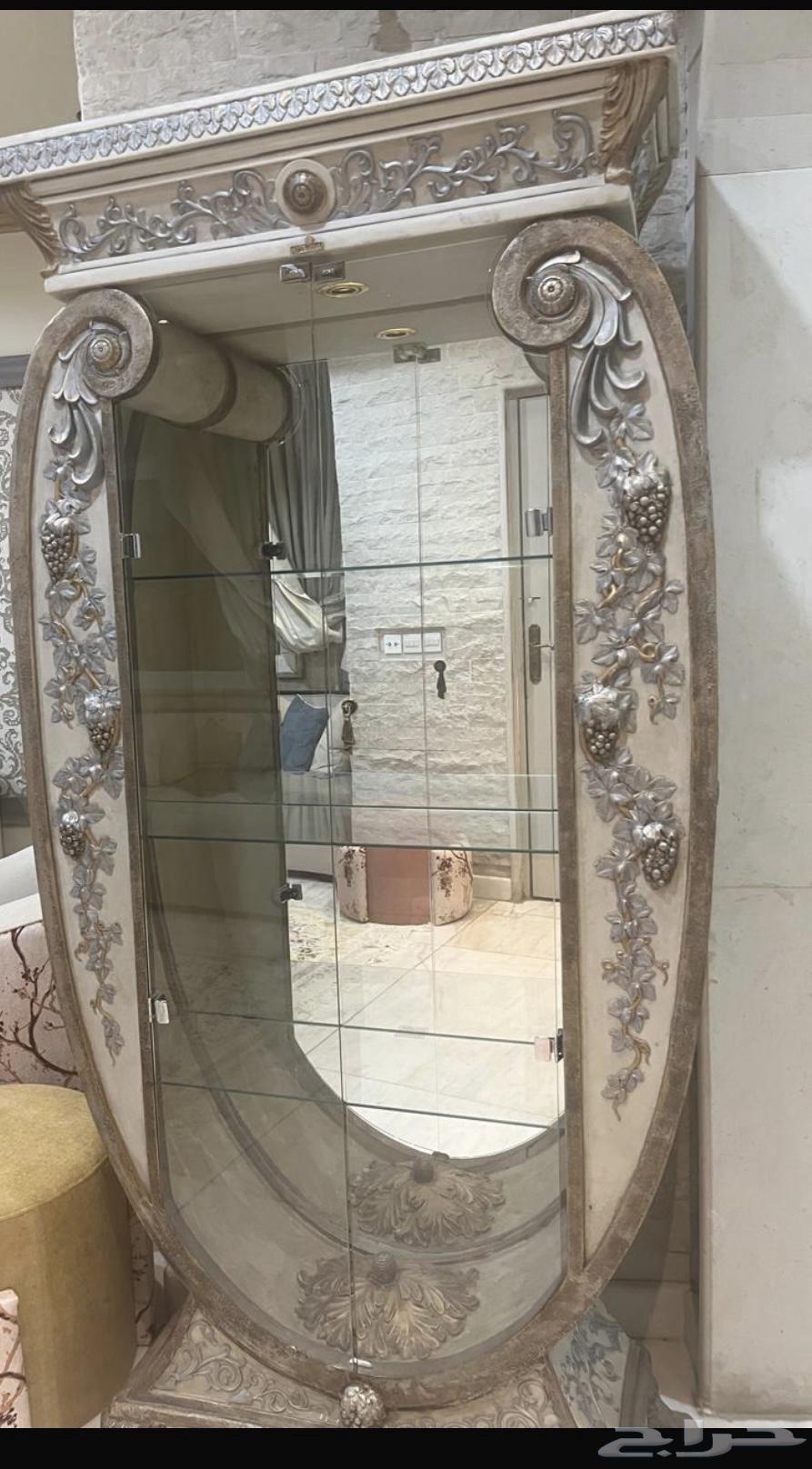 دولاب ديكور عرض فاخر -64146242491265111