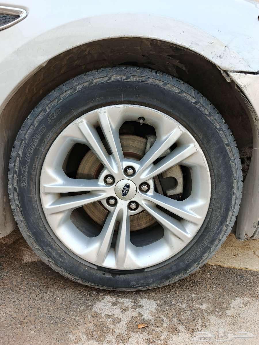 جنوط تورس 2015 مقاس 1864381548182147112