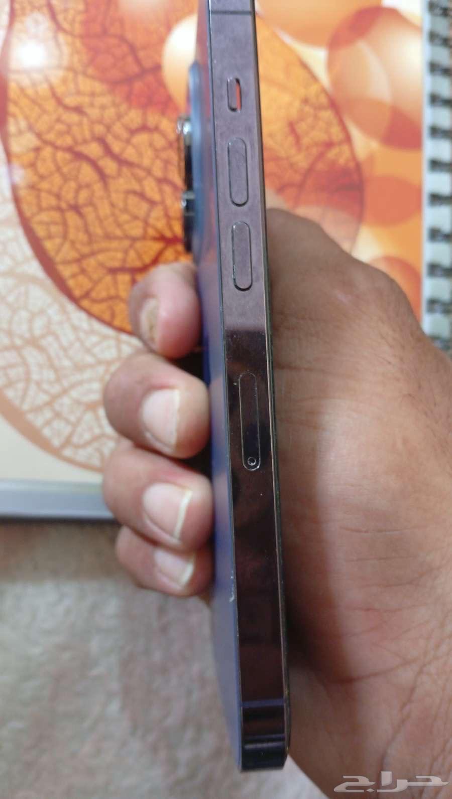 iPhone 14 Pro with replaced back and original battery warranty64166134695427111