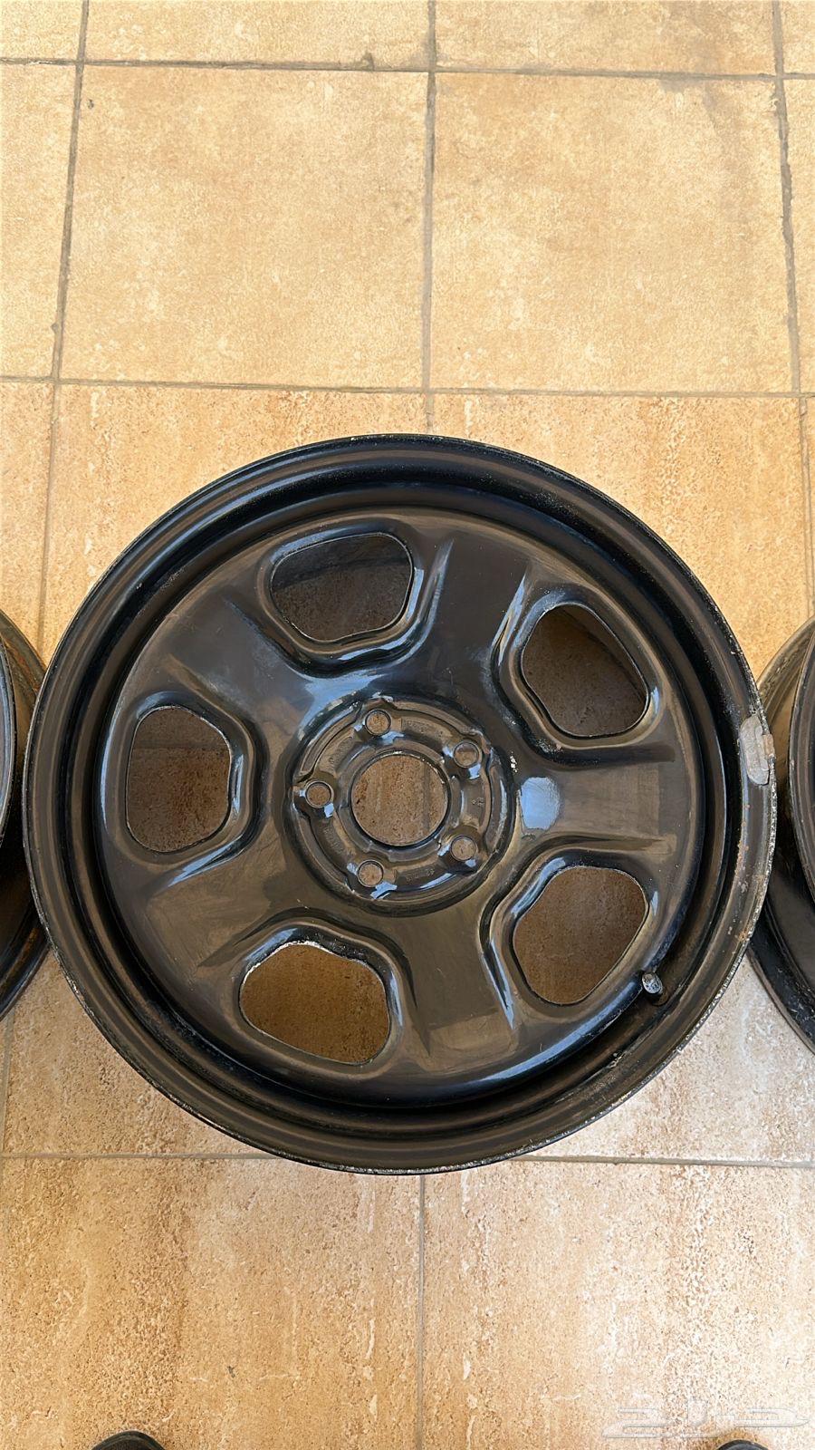 جنوط بوليسيه وكاله مع الختم المسامير وكاله والأكواب وكاله64384855585795113