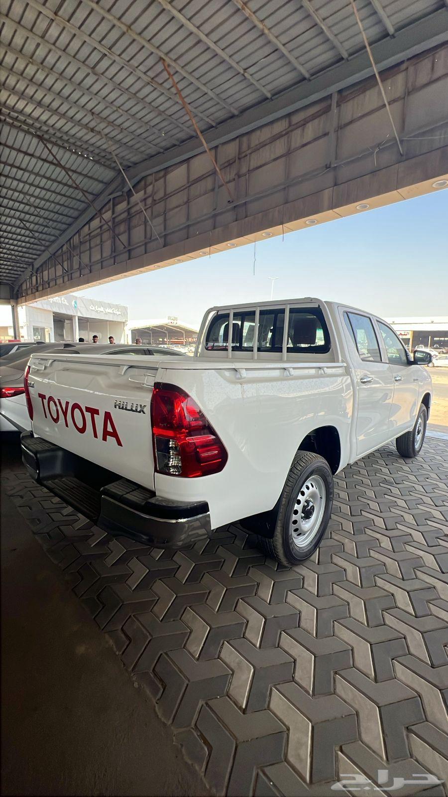 تويوتا هايلكس 2025 ديزل سلق اوتوماتيك بريمي بالنقد والتقسيط64383163886851113