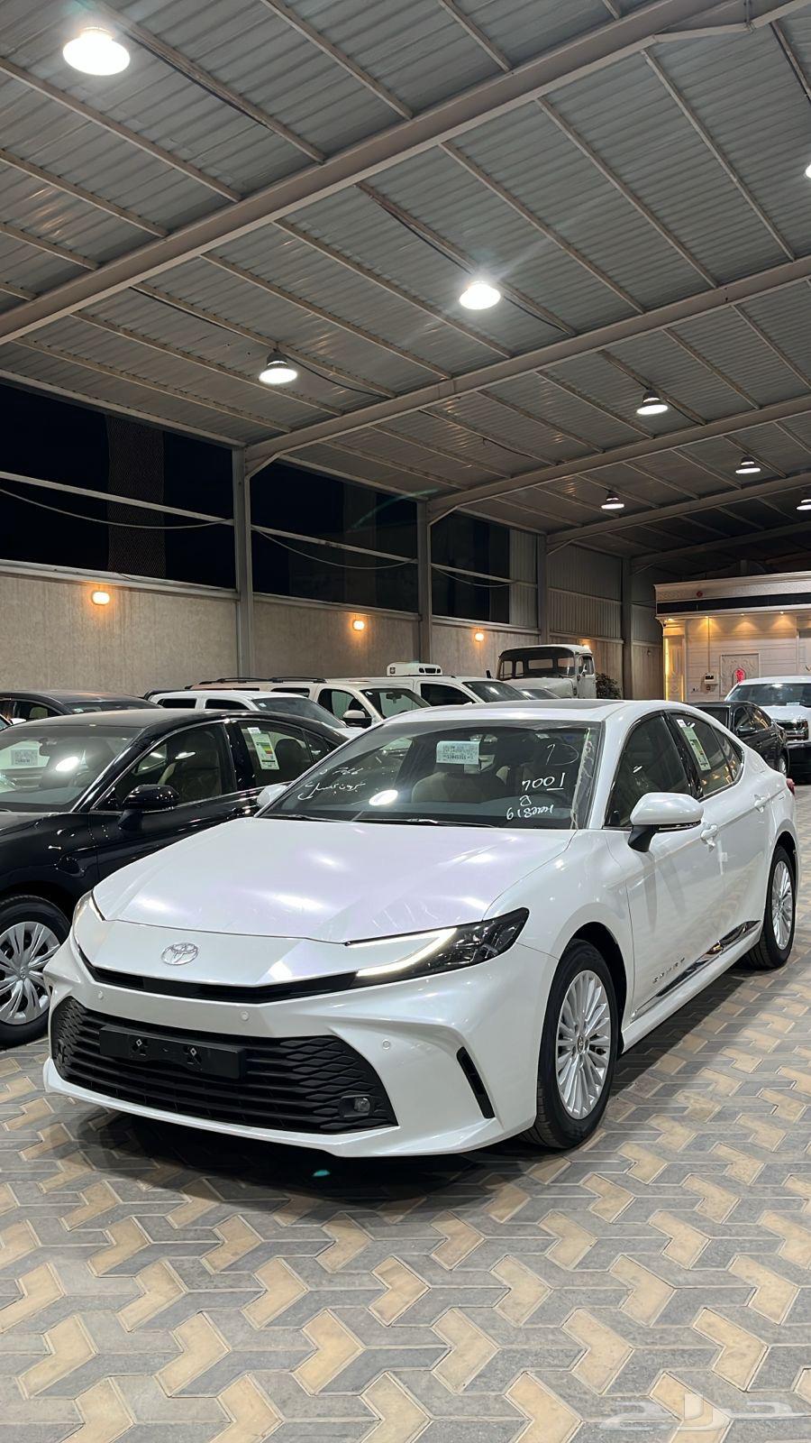 كامري 2025 بنزين LE سعودي64379891093890111