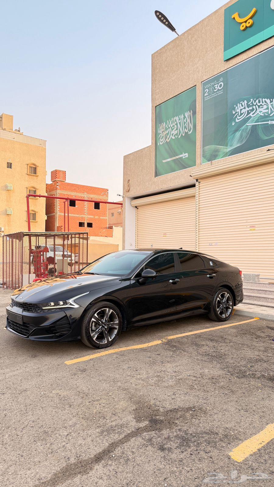 تم البيع64380340175618111