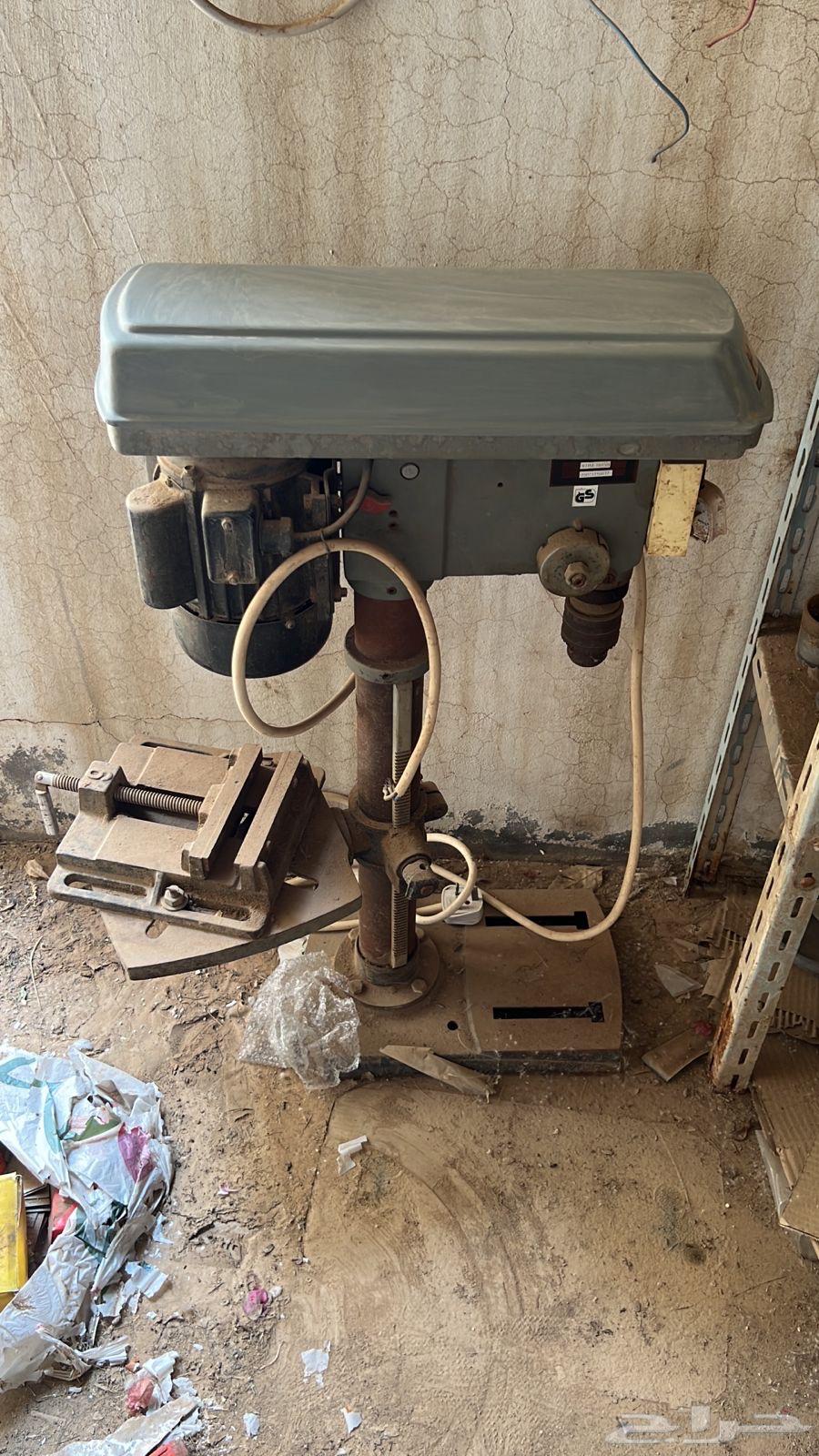 مثقاب ارضي (دريل)64379838995074110