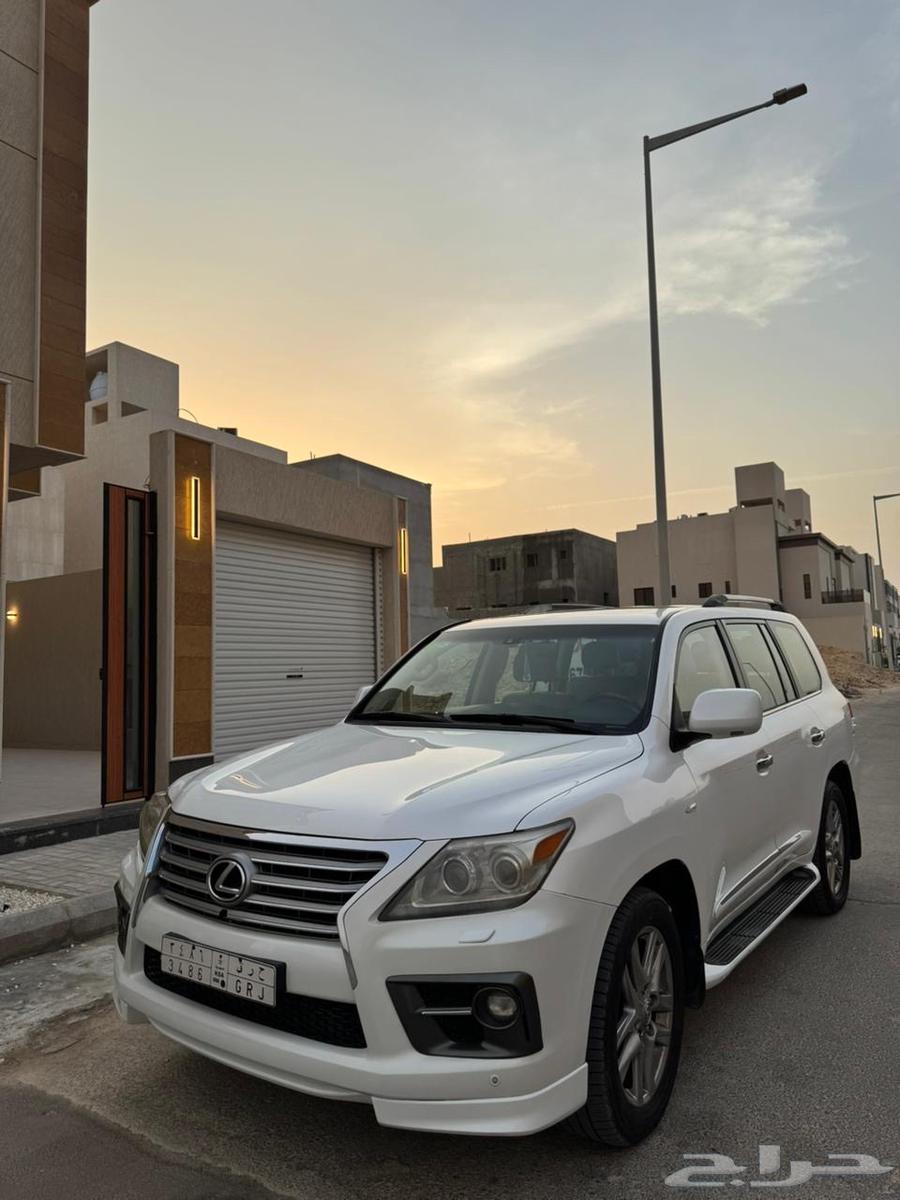 جيب لكزس للبيع64383150168963113