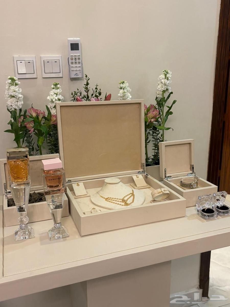 استاند ملكة أو خطبة64165709860994110