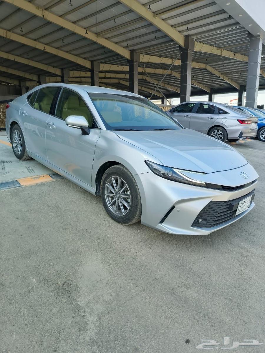 كامري 2025 E هايبرد سعودي64376780787201111