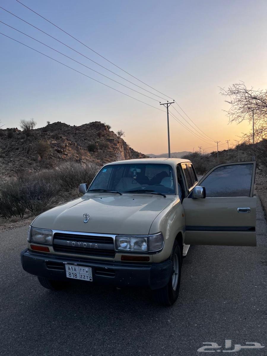 جيب صالون موديل 92 نظيف محركات شرط64381712521347112