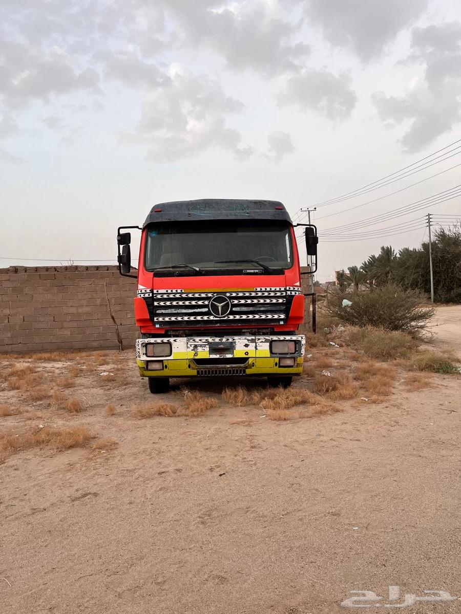 للبيع رأس تريلة البي مرسيدس 1993.   193564383511684737113